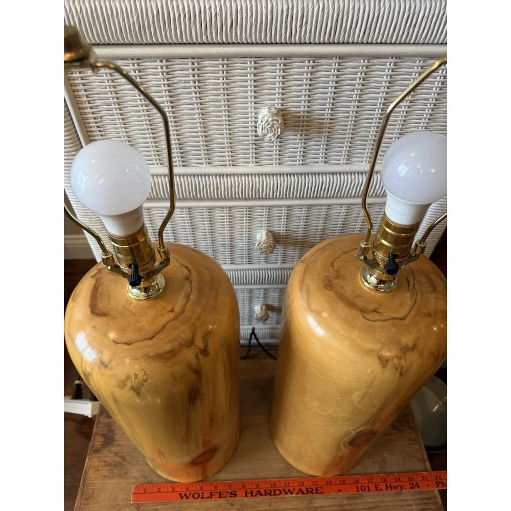 Paul Aspen auction lamp